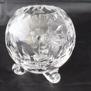 Beautiful 4" Round Cut Crystal Rose Bowl on Footed Base